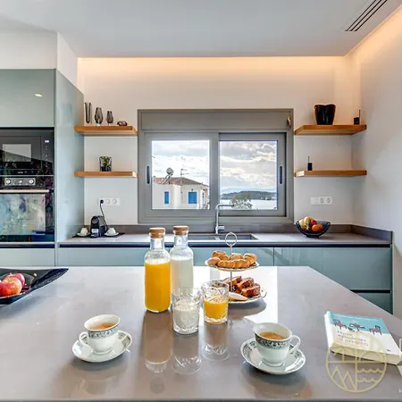 Rvg Luxury With Private Pools In * 포르토헬리