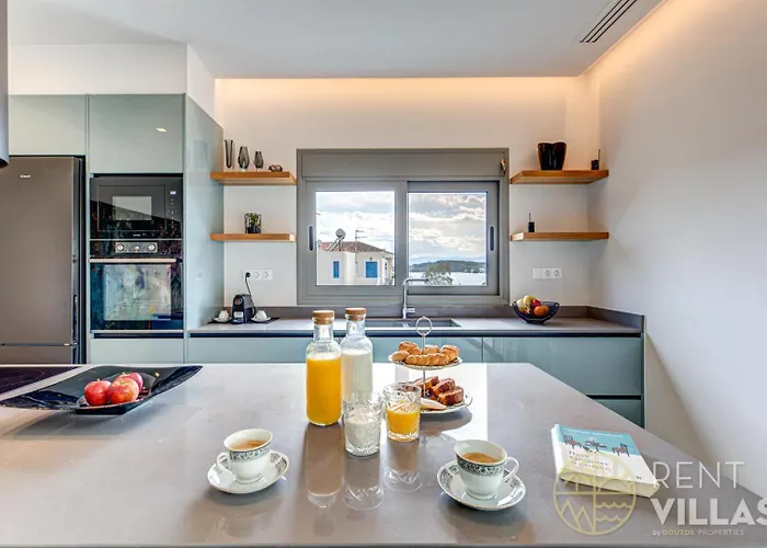 Rvg Luxury With Private Pools In * Porto Heli