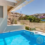 Rvg Luxury With Private Pools In *