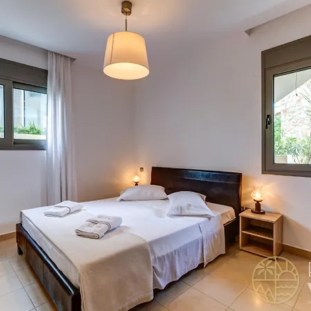 Hébergement de vacances Rvg Luxury With Private Pools In