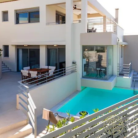 度假居 Rvg Luxury With Private Pools In *