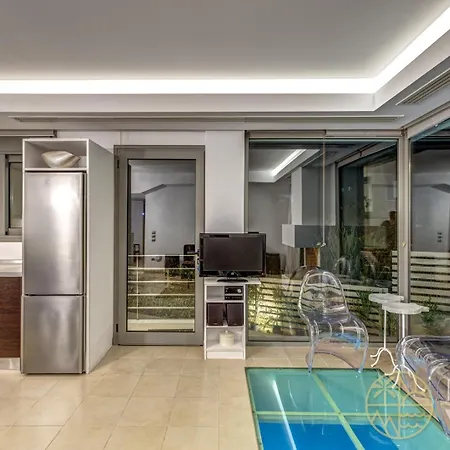 Hébergement de vacances Rvg Luxury With Private Pools In Porto Heli