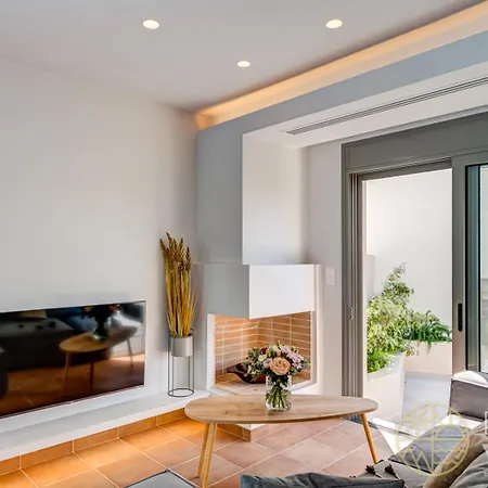 Rvg Luxury With Private Pools In