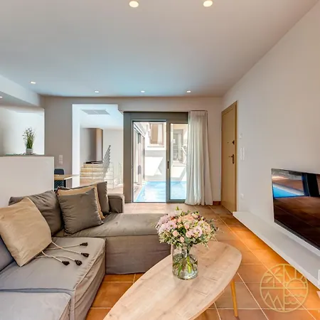 Vakantiehuis Rvg Luxury With Private Pools In