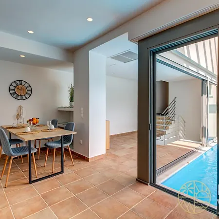 度假居 Rvg Luxury With Private Pools In