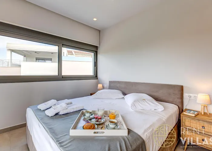 Holiday home Rvg Luxury With Private Pools In *